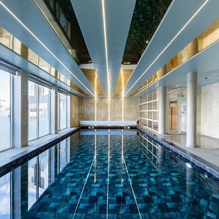 Brit Hotel Privilege Paris Rosny-Sous-Bois Bagian luar foto