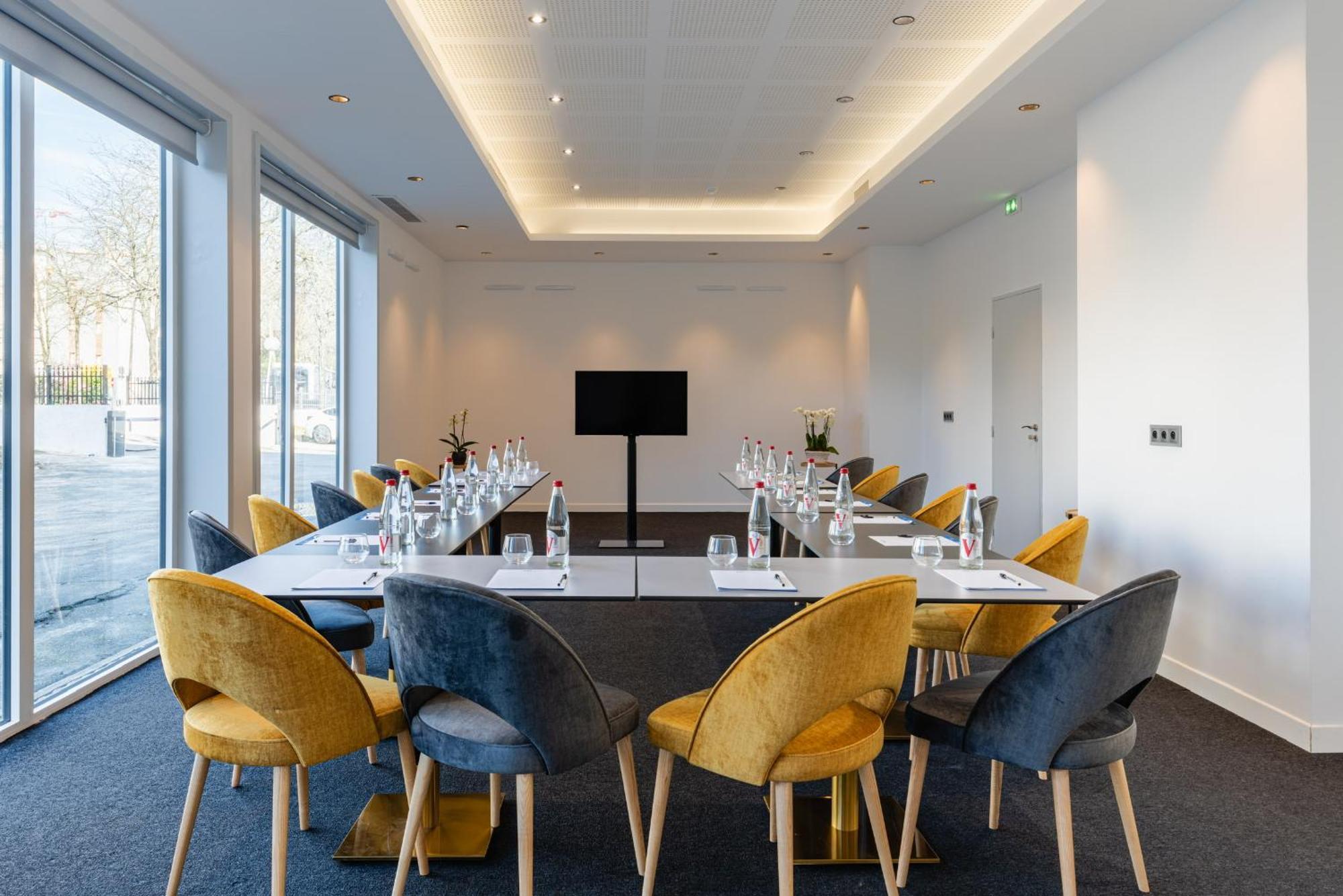 Brit Hotel Privilege Paris Rosny-Sous-Bois Bagian luar foto